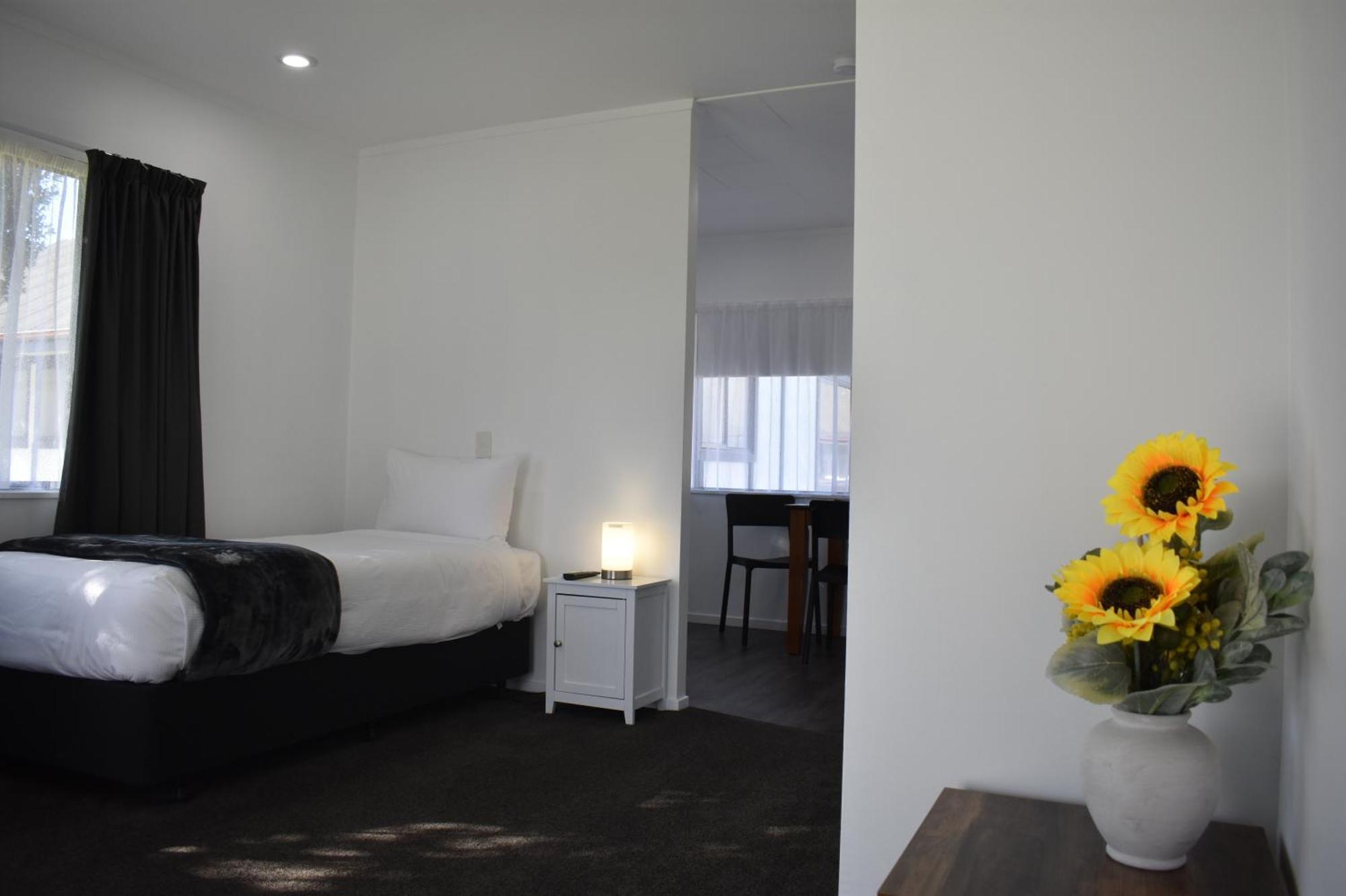 أوبوتيكى Magnolia Court Motel المظهر الخارجي الصورة
