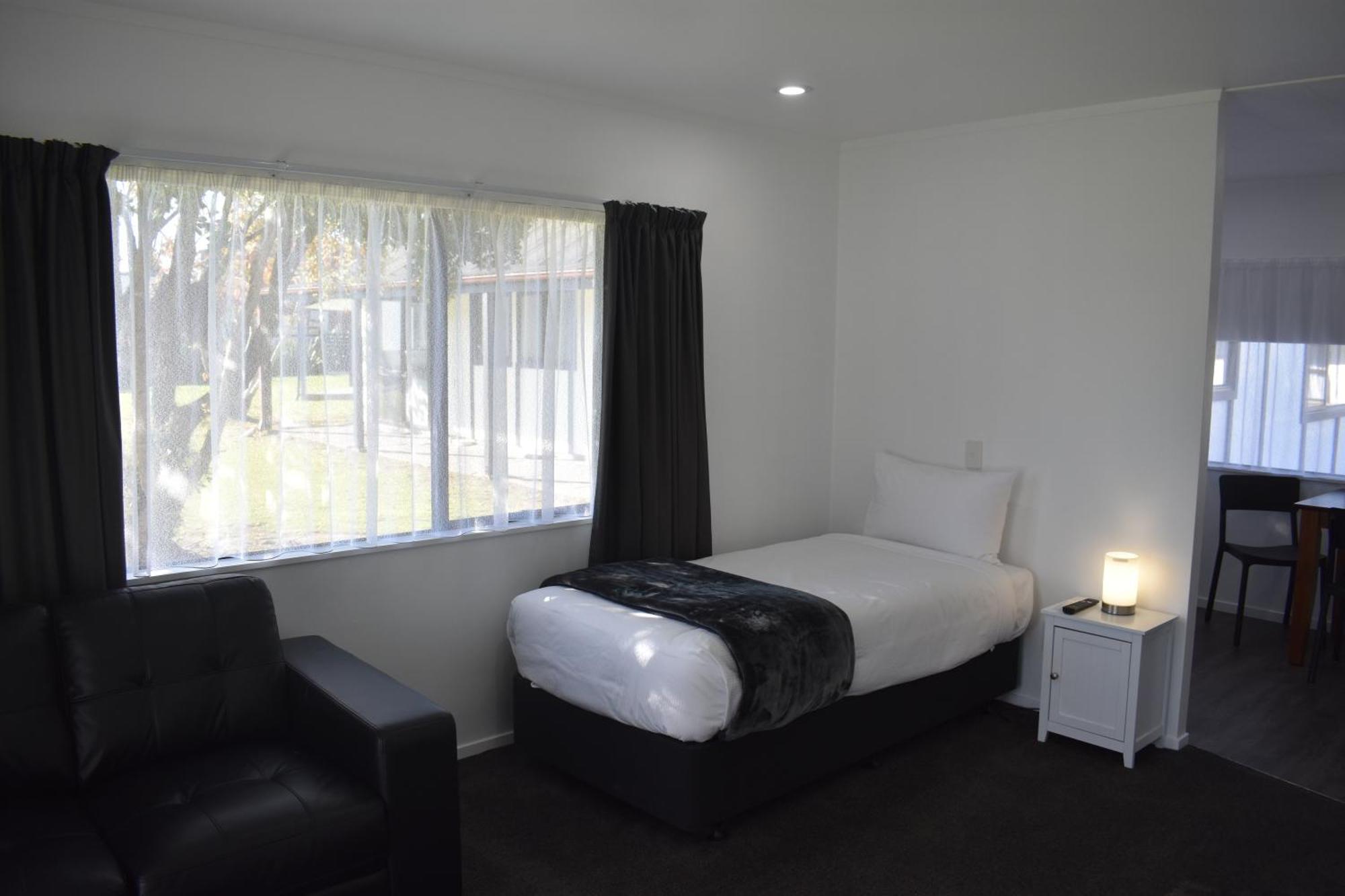 أوبوتيكى Magnolia Court Motel المظهر الخارجي الصورة