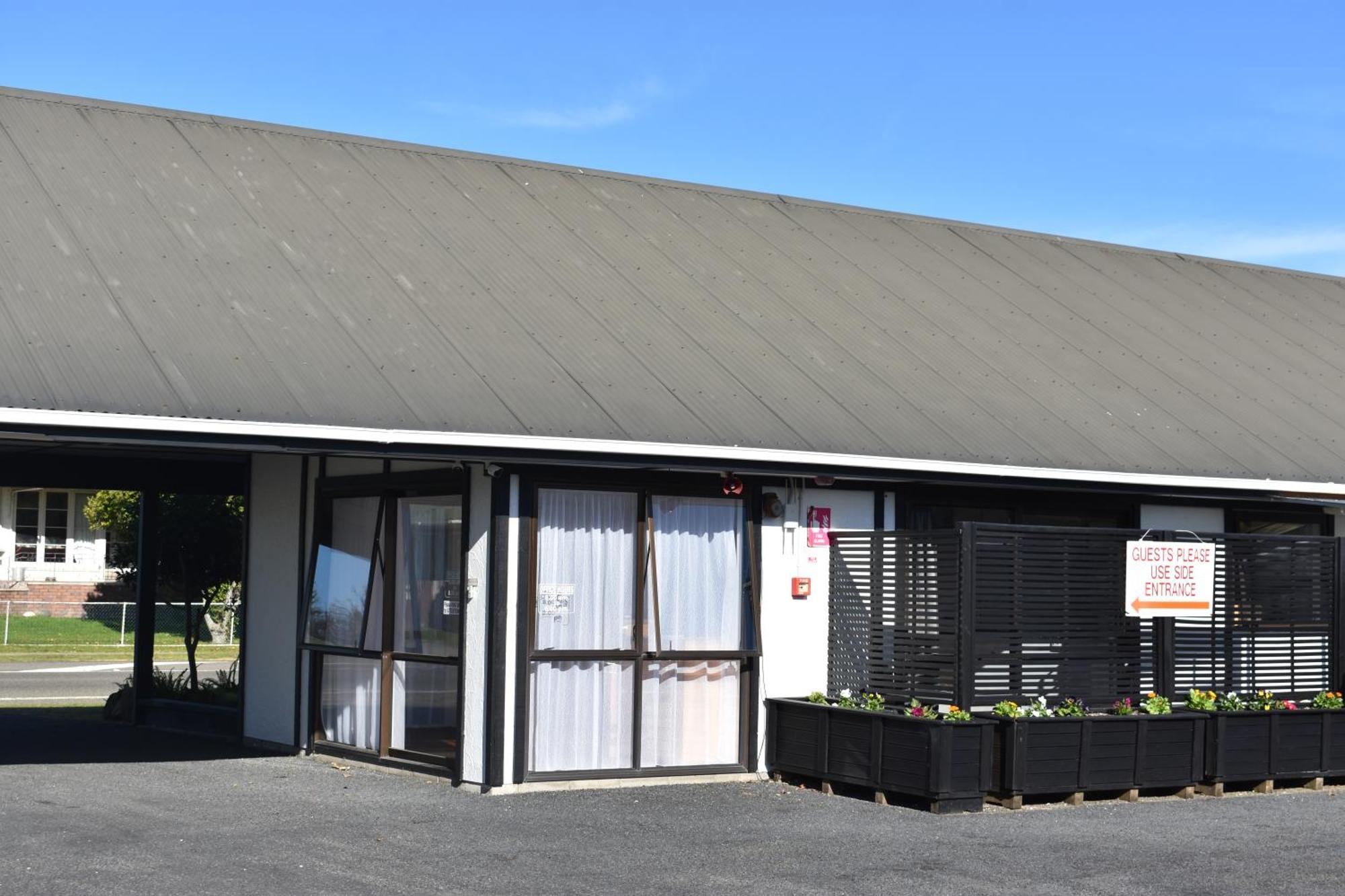 أوبوتيكى Magnolia Court Motel المظهر الخارجي الصورة