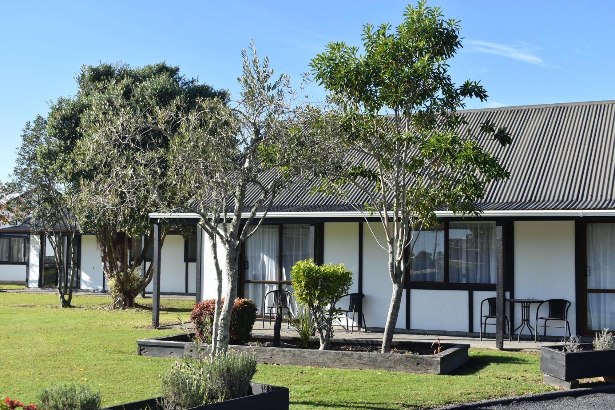 أوبوتيكى Magnolia Court Motel المظهر الخارجي الصورة